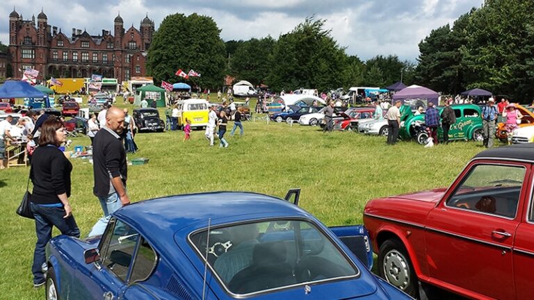 Classic Car Show - Capesthorne Hall and Weddings